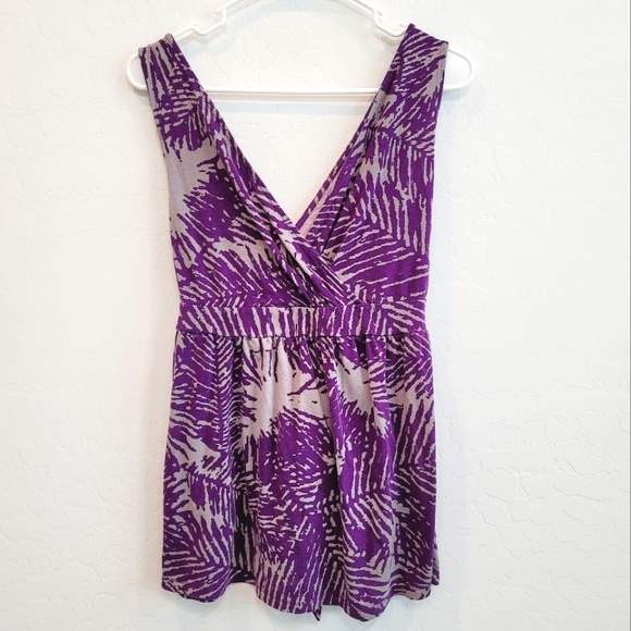 Liz Lange for Target Tops - 💕 Liz Lange Maternity & Nursing Sleeveless Top Gray & Purple Women's Size Large